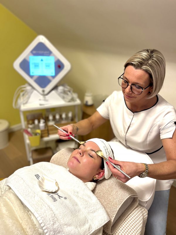 Sagoma-Beauty-clinic-Waregem-Seesie byonik